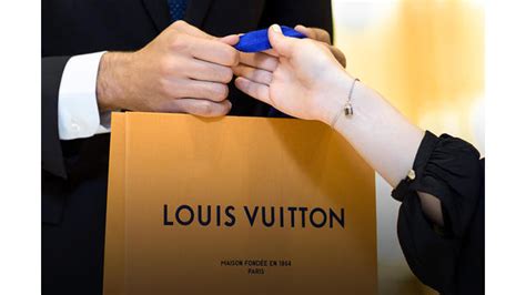 louis vuitton marketing jobs|louis vuitton warehouse jobs.